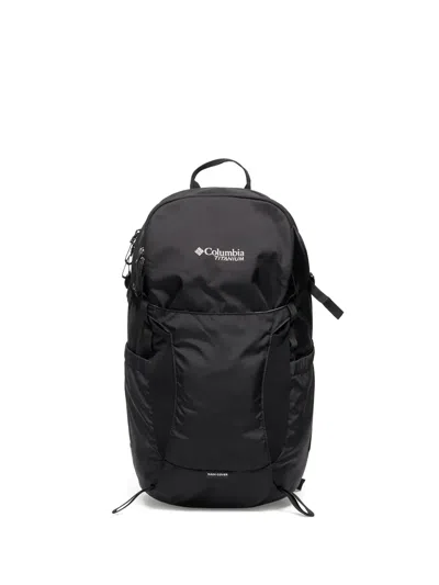 Columbia Triple Canyon™ 24l Backpack In Black