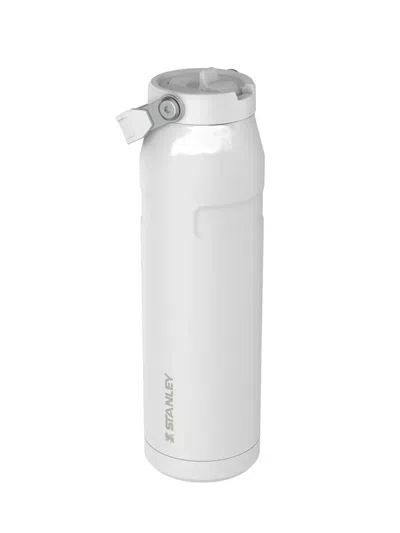 Stanley The Iceflow™ Bottle (1060 Ml) In White