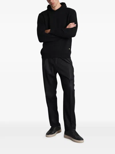 Greyed Pleated Trousers In Black