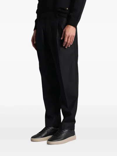 Greyed Pleated Trousers In Black