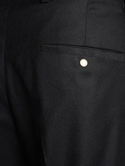 Greyed Pleated Trousers In Black