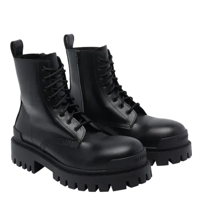 Balenciaga Leather Boots With Maxi Rubber Sole In Black