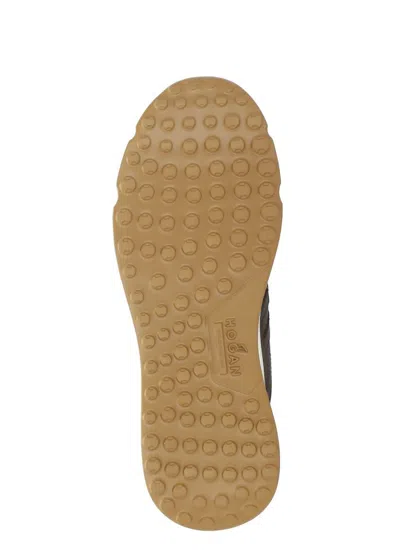 Hogan Hyperlight Leather Trainers In Brown