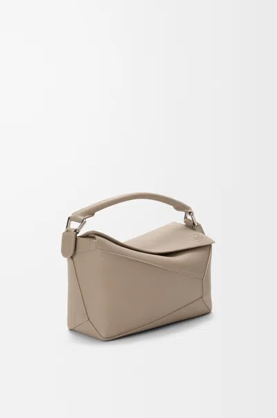 Loewe Small Puzzle Edge Bag In Grained Calfskin In Gray