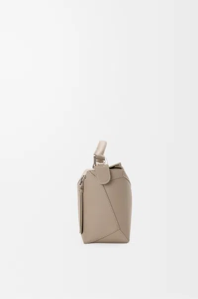 Loewe Small Puzzle Edge Bag In Grained Calfskin In Gray
