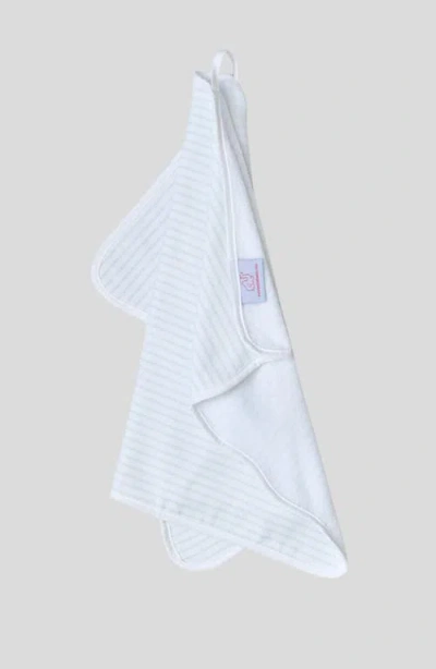 Weezie Set Of 2 Scalloped Kitchen Towels In Neutral