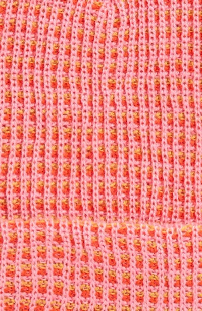 Verloop Simple Grid Beanie In Pink