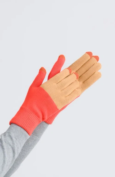 Verloop Colorblock Touchscreen Gloves In Orange
