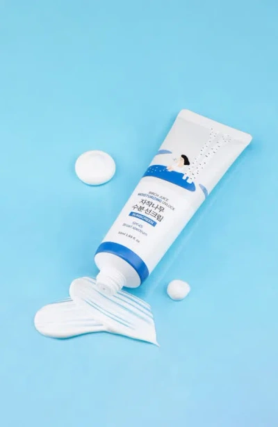 Round Lab Birch Juice Moisturizing Uvlock Spectrum 45 Sunscreen In Transparent