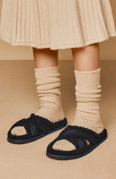 Vivaia Furry Criss-cross Strap Slippers In Black