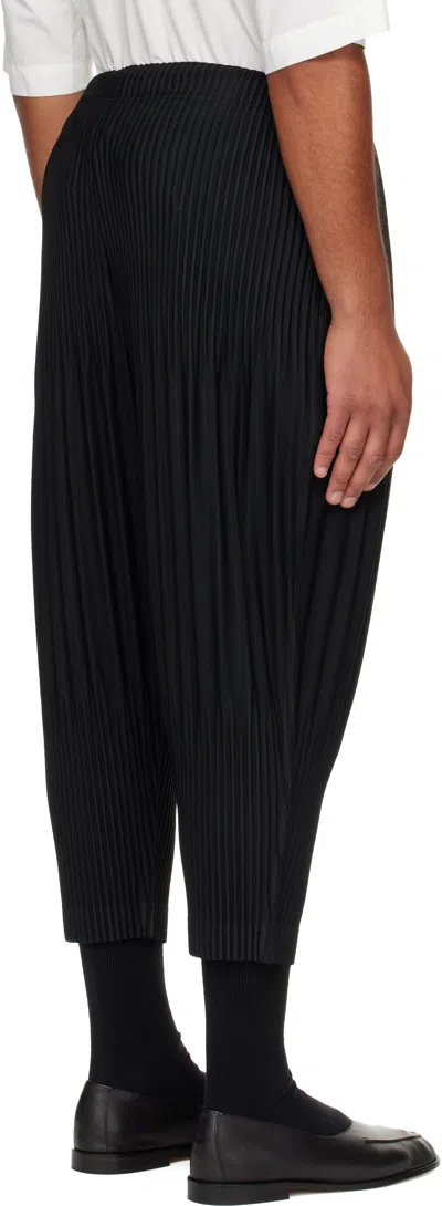 Issey Miyake Cropped Pleated Jogger Pants With Textured Finish In Black