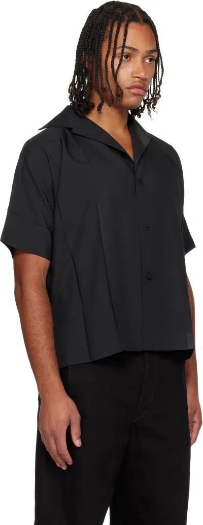 132 5. Issey Miyake Black Flat Shirt In Black