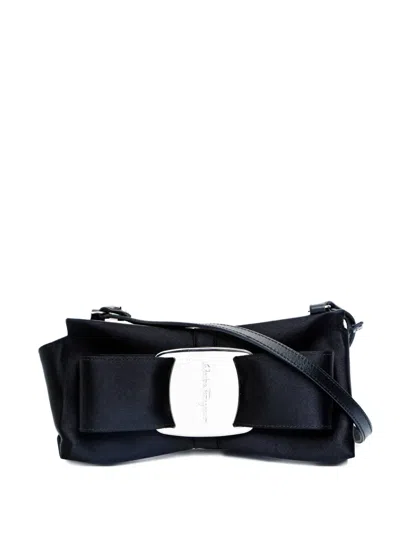 Pre-owned Ferragamo 2010s Vara Shoulder Bag In Black
