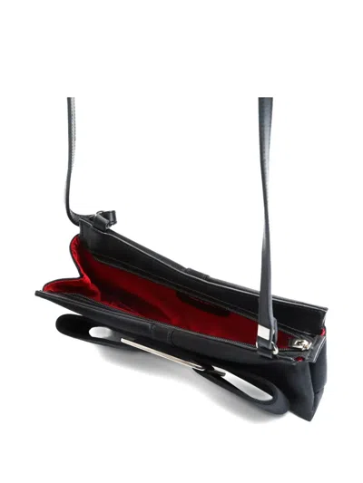 Pre-owned Ferragamo 2010s Vara Shoulder Bag In Black