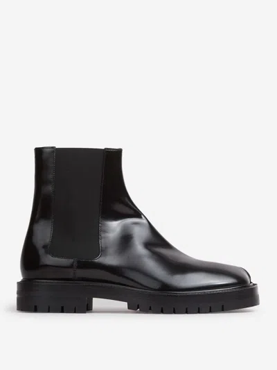 Maison Margiela Tabi Toe Ankle Boots In Black