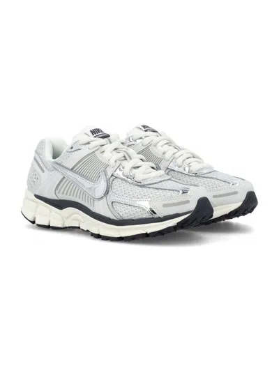 Nike Zoom Vomero 5 Sneakers In Gray