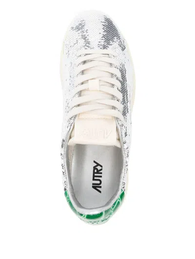 Autry Dallas Low Sneakers Featuring Crystals In Silver