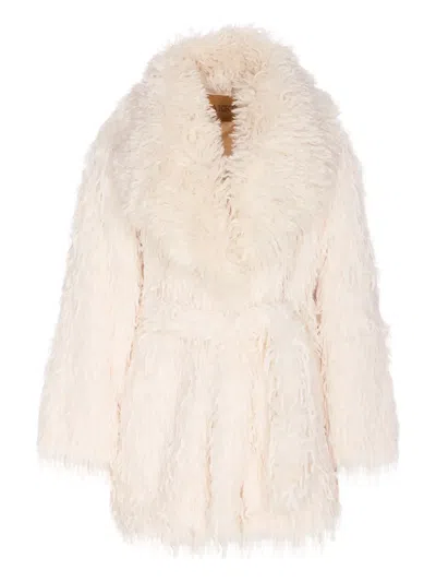 Jakke White Tavi Faux Fur Coat In Neutral