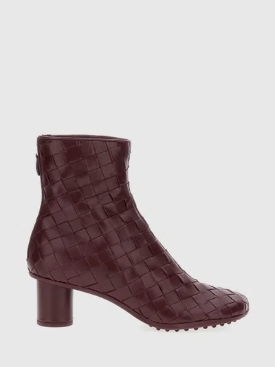 Bottega Veneta Atomic Ankle Boot In Burgundy