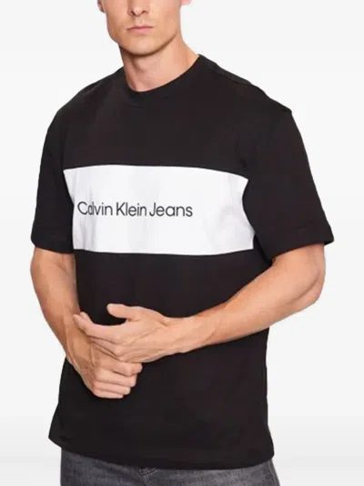 Calvin Klein Round-neck T-shirt In Black
