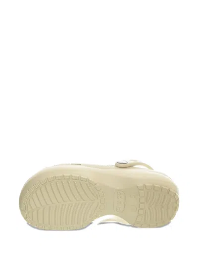 Crocs Contoured Platform Clog Sandals In Green