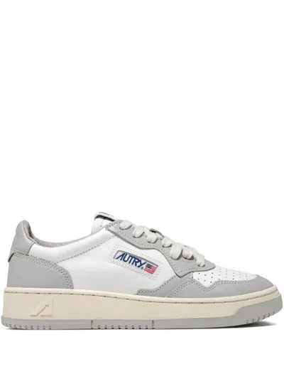 Autry Medalist Perforated Sneakers In White
