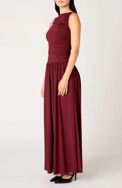 Nia Clea Ruched Sleeveless Drop Waist Maxi Dress In Burgundy