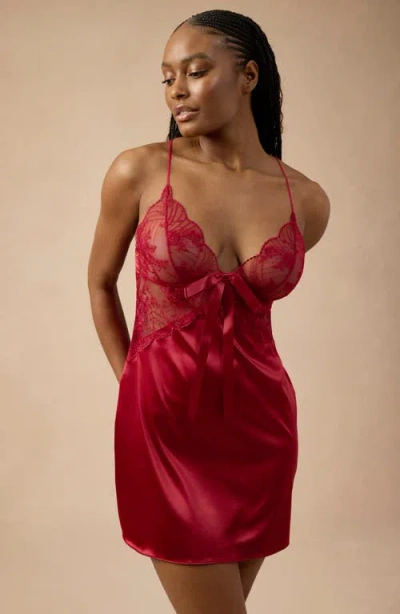 Wacoal Midnight Soirée Metallic Embroidered Mesh & Satin Chemise In Red