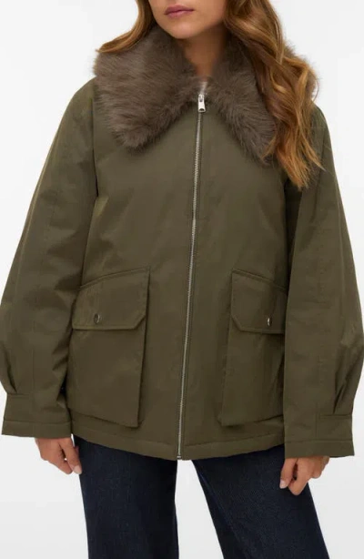 Vero Moda Seoul Water Resistant Jacket In Green