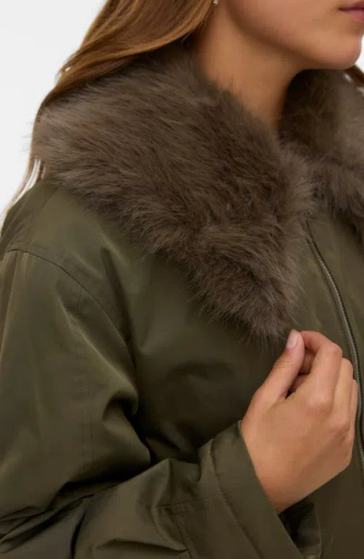 Vero Moda Seoul Water Resistant Jacket In Green