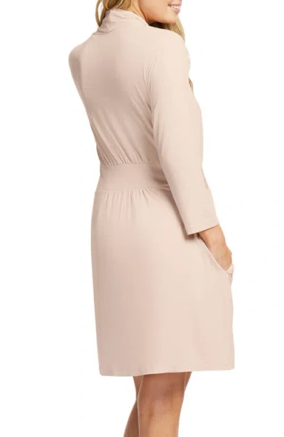 Fleur't Iconic Short Robe In Neutral