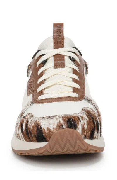 Vionic Monarch Sneaker In Neutral