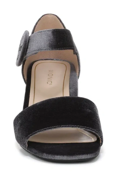 Vionic Chardonnay Block Heel Sandal In Gray