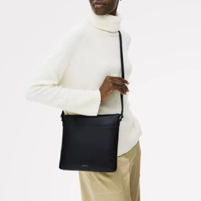 Radley Pockets Large Ziptop  Crossbody Bag In Black