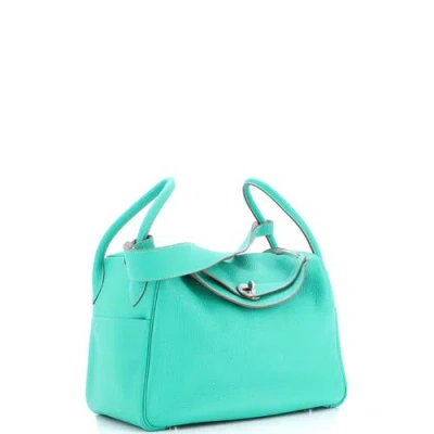 Pre-owned Hermes  Hermes Lindy Bag Verso Clemence 34 In Green
