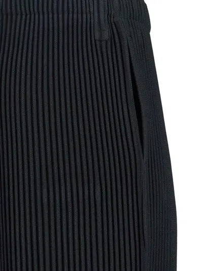 Issey Miyake Cropped Pleated Trousers For Modern Look In Black