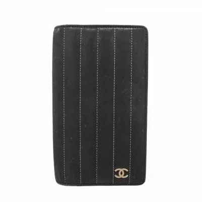 Pre-owned Chanel Leather Long Wallet (bi-fold) () In Black