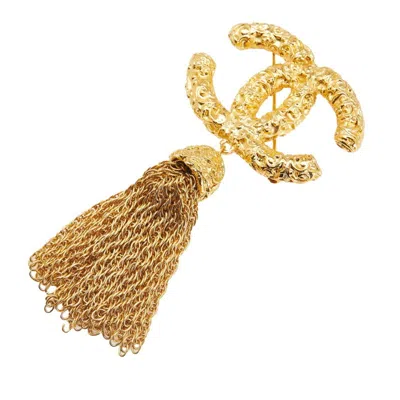 Pre-owned Chanel Brooch () In Gold