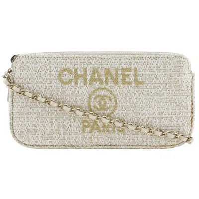 Pre-owned Chanel Deauville Double Zip Clutch With Chain Raffia Tweed Bag () In White