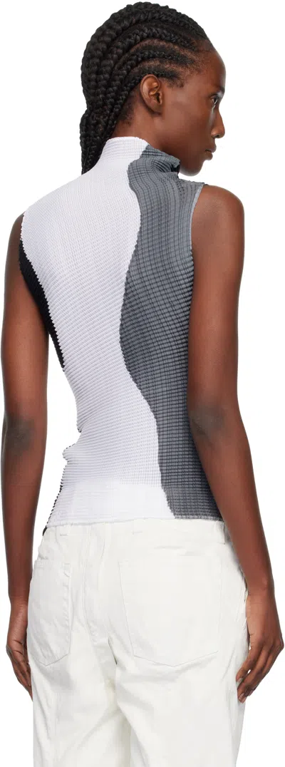 Issey Miyake White & Black Abstract Tint Pleats Tank Top In White