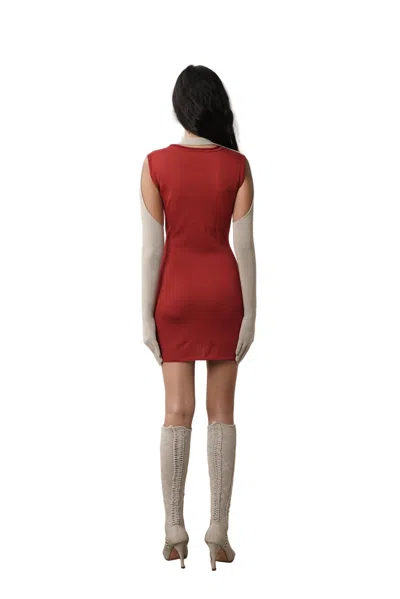 Isa Boulder Frangipani Carve Dress In Red