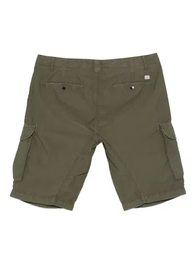 C.p. Company Ottoman Cargo Shorts In Green