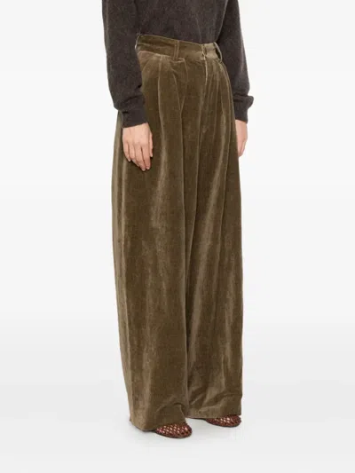 Uma Wang Button-fastening Pleated Trousers In Green