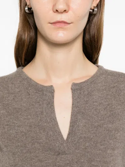 Liviana Conti Vania V-neck Cashmere Knitwear In Brown