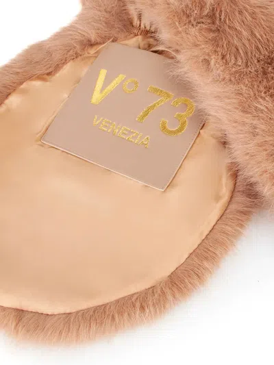 V73 Faux Fur-panelled Stole In Brown