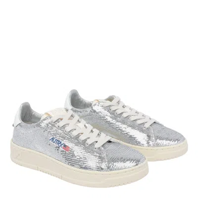 Autry Dallas Low Sparkling Sneakers In Silver And White Sequins Shoes In Animal Print