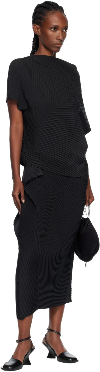 Issey Miyake Black Soft Fold Pleats Midi Skirt In Black