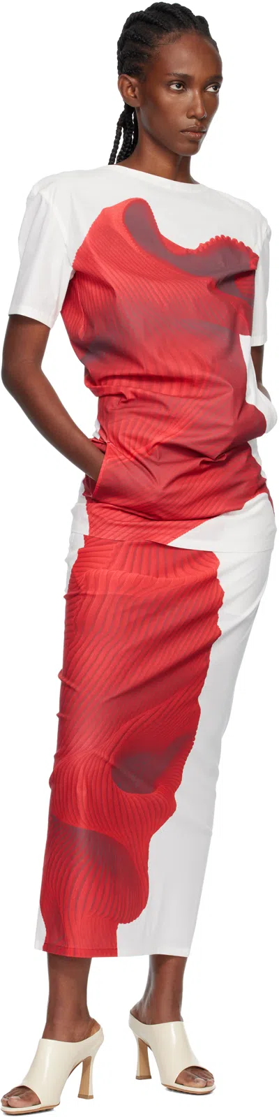 Issey Miyake Knit As Represented Top In Red