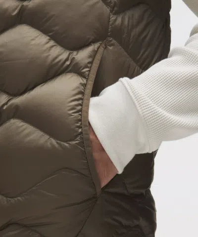 Lululemon Men's Featherweight 900-down-fill Quilted Vest In Green