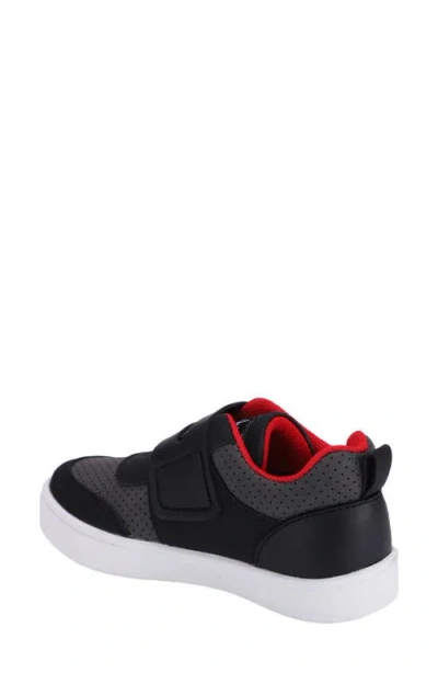 Oomphies Kids' Devon Sneaker In Multi